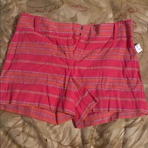 Says (0) but runs a little big, I’d say medium.